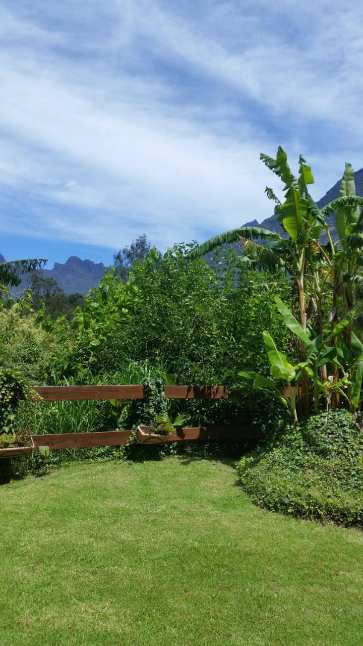 Les Lierrres Villa Cilaos Exteriör bild